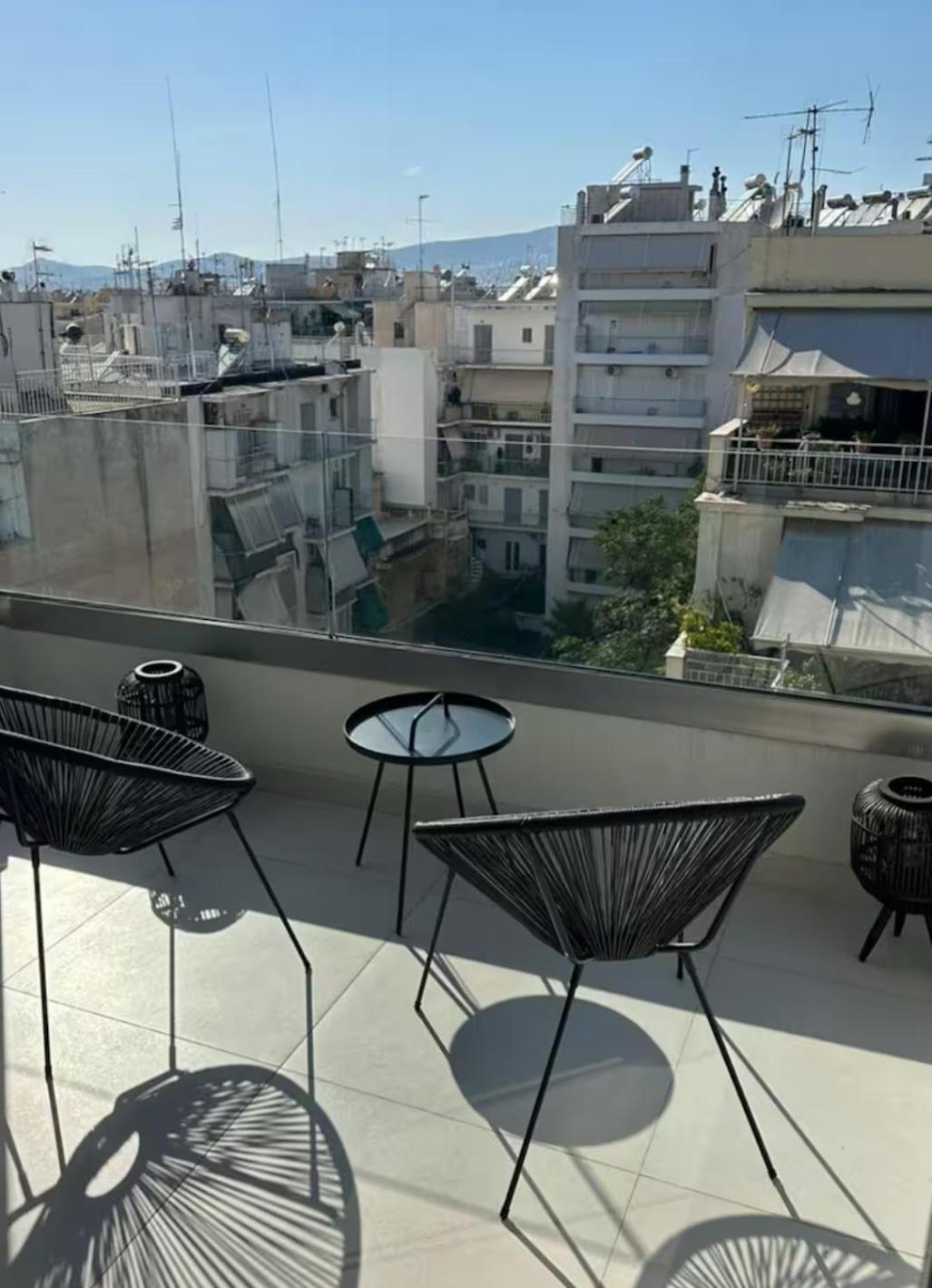 Luxury Maisonette With Shared Pool Атина Екстериор снимка